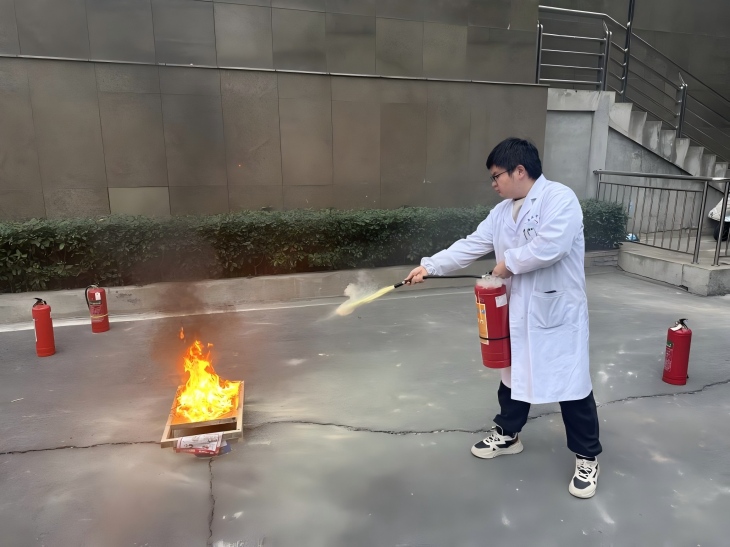 图片9.jpg